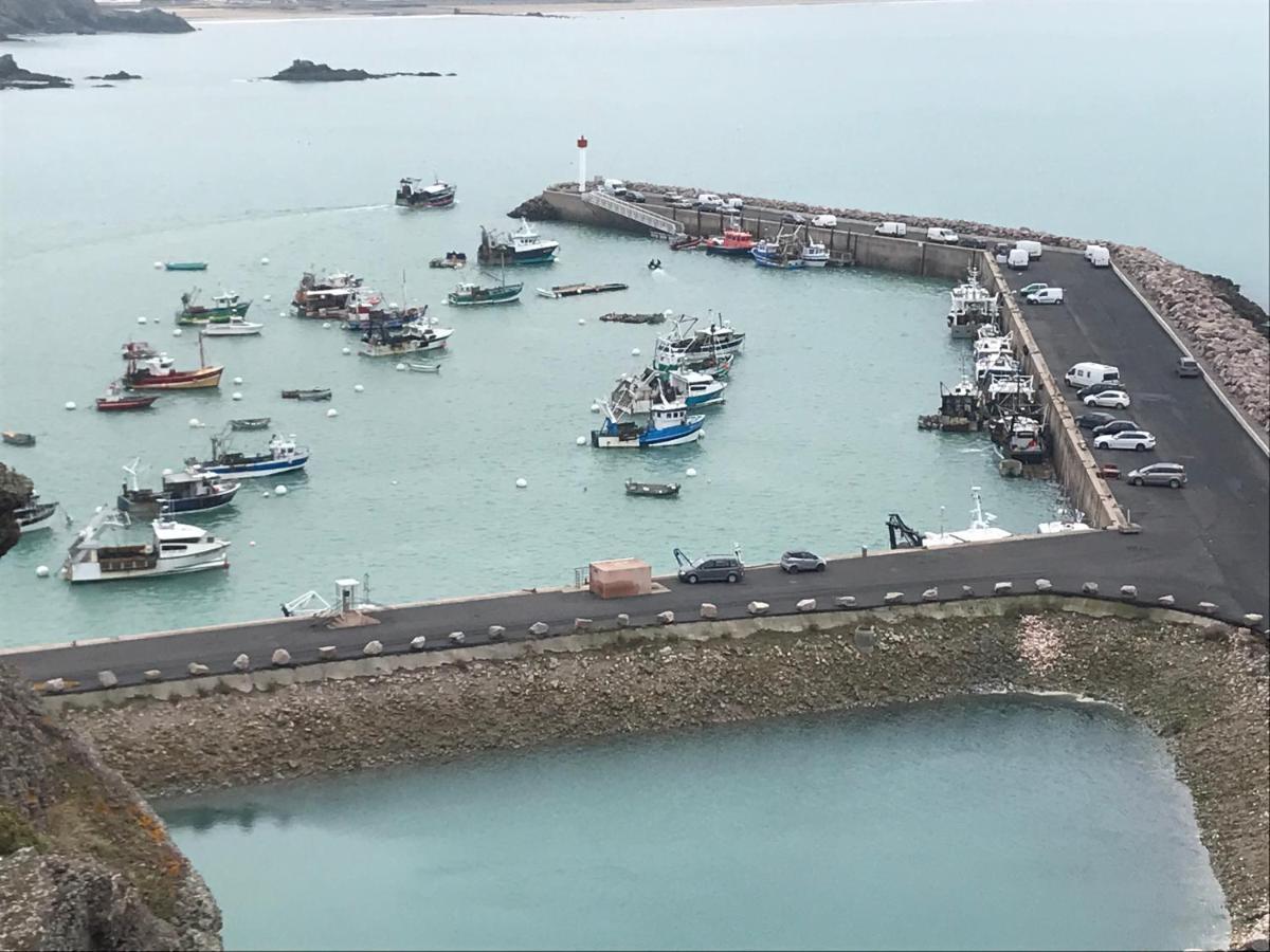 Bleu Outremer Saint-Cast-le-Guildo Bagian luar foto